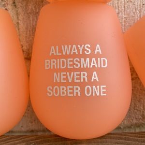 4 Silicone Wine ‘Glasses’ NEW